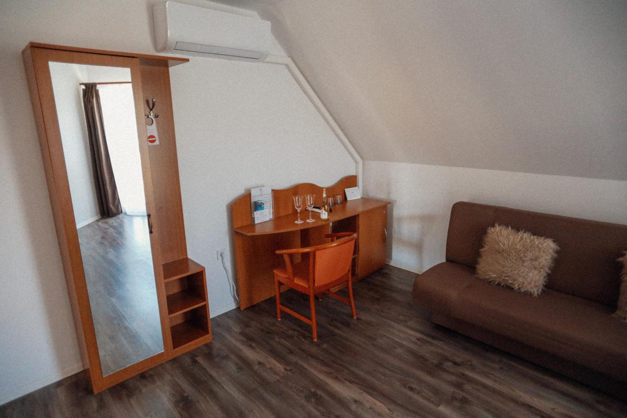 Megnyugtat-Lak Apartmanhaz Demjén 외부 사진