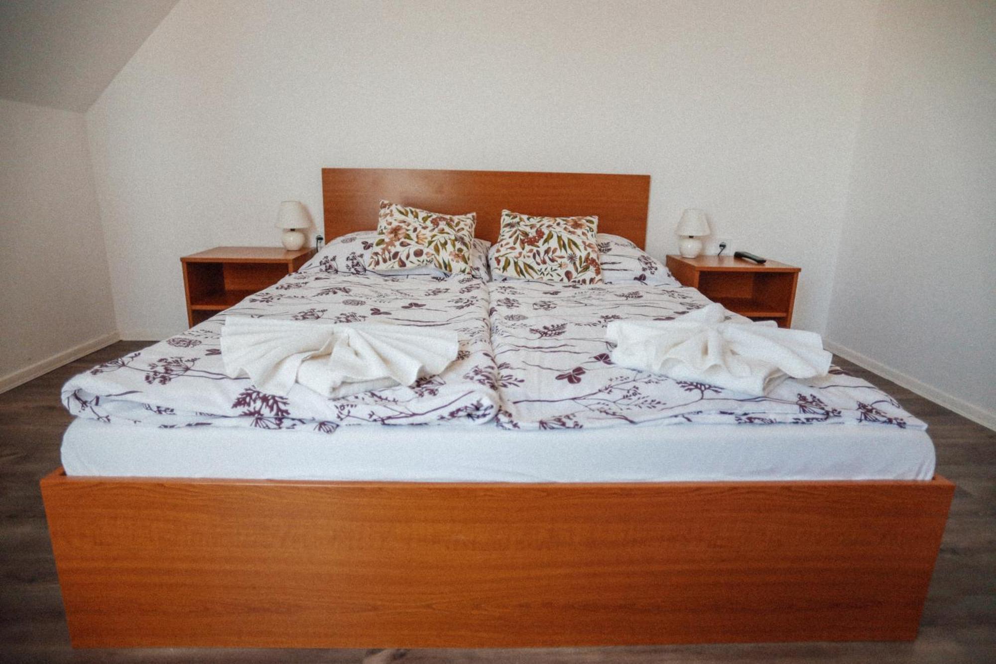 Megnyugtat-Lak Apartmanhaz Demjén 외부 사진