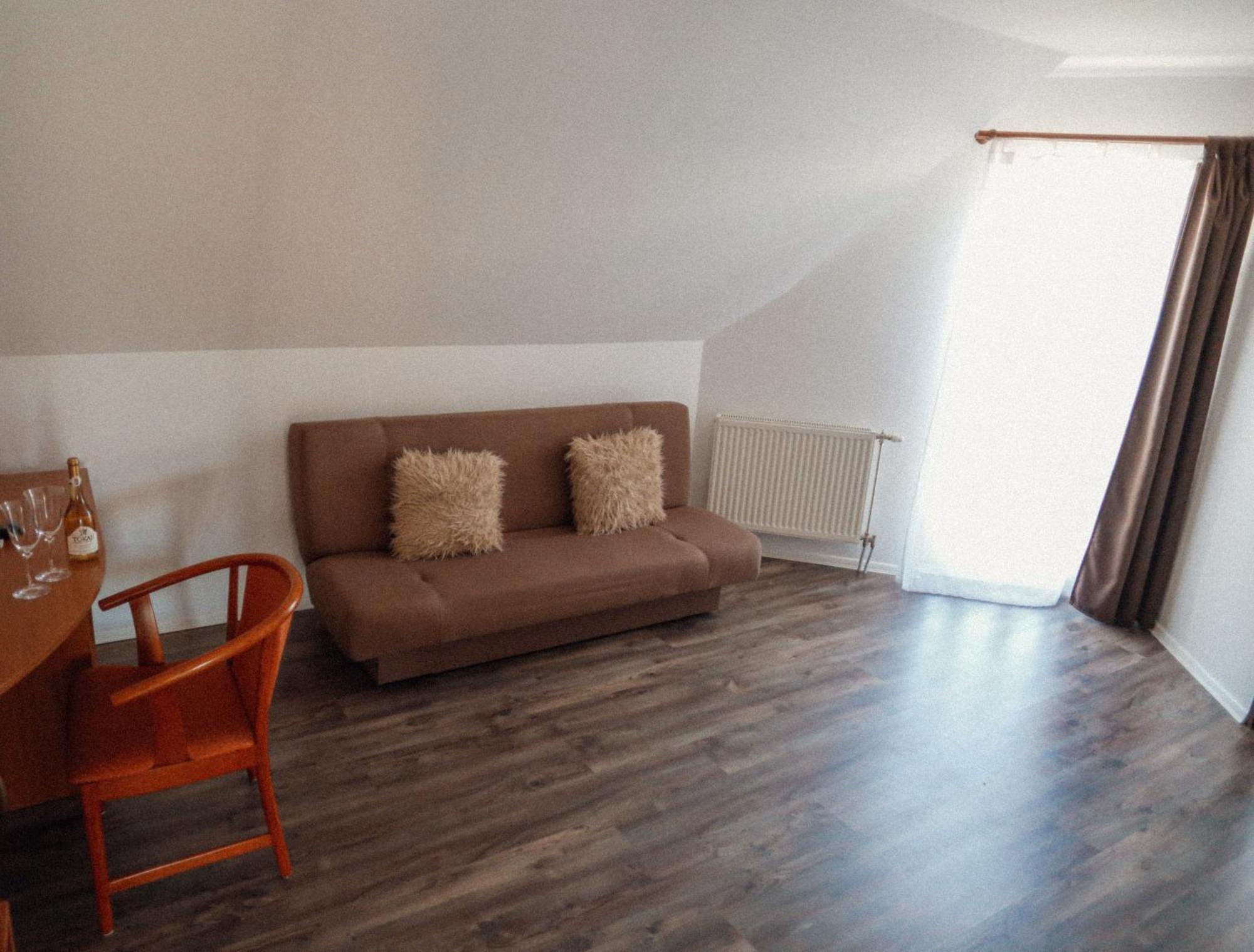 Megnyugtat-Lak Apartmanhaz Demjén 외부 사진