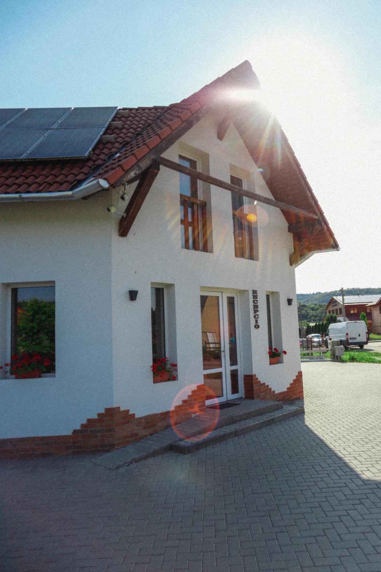 Megnyugtat-Lak Apartmanhaz Demjén 외부 사진
